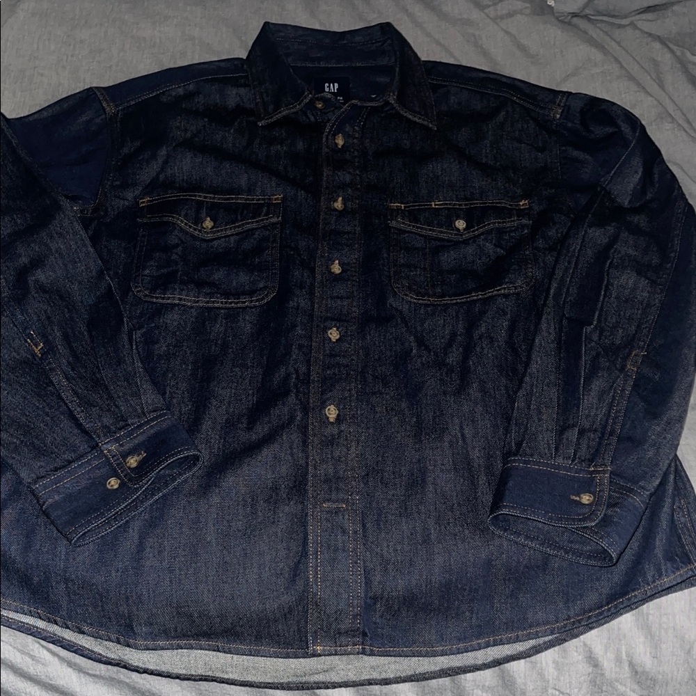 GAP Men’s Dark Indigo Denim Shirt Jacket. Relaxed fit. Size L